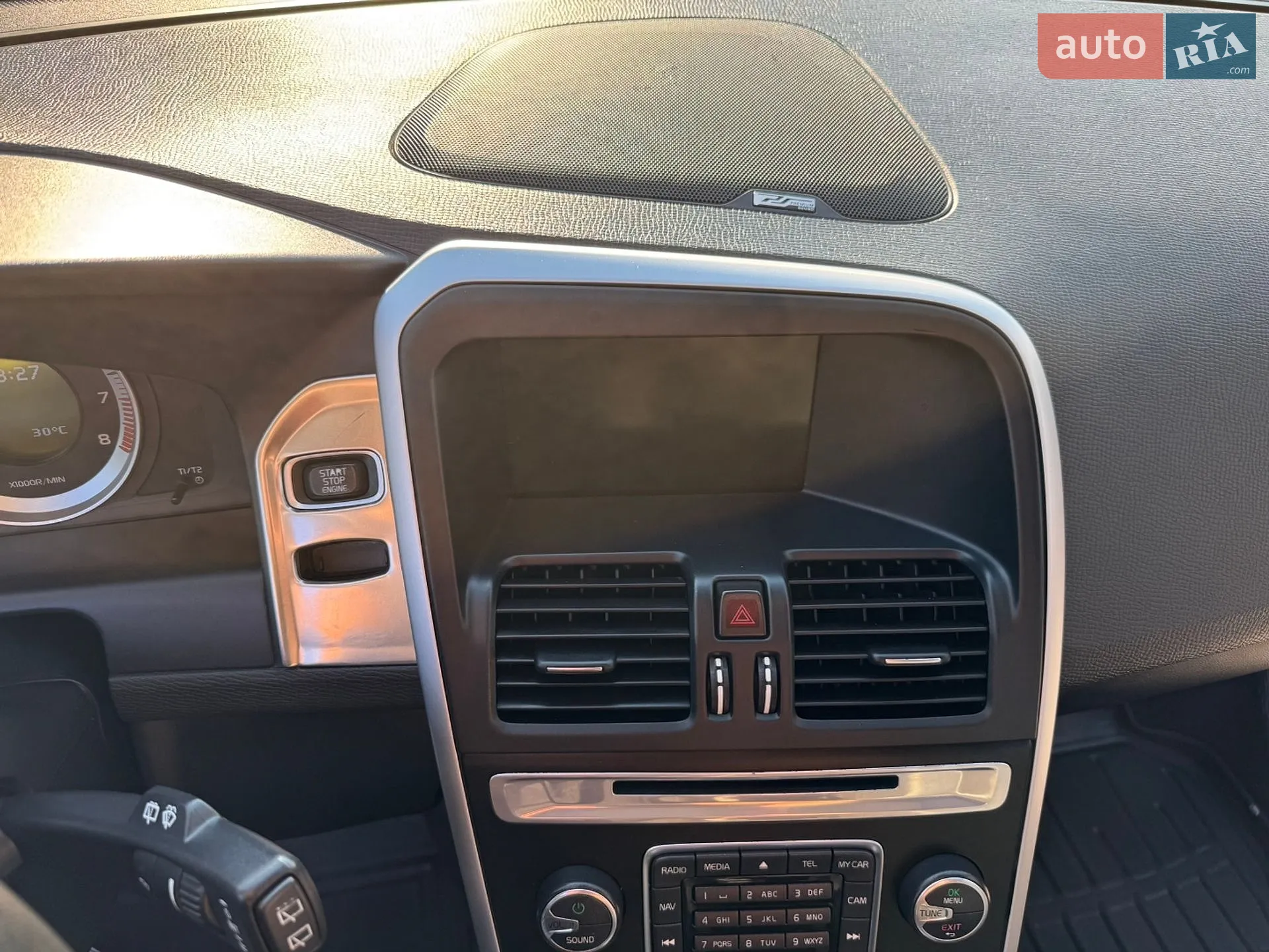 VOLVO XC60 2011 VIN YV4902DZ4B2185458 фото оголошення 23 з 61