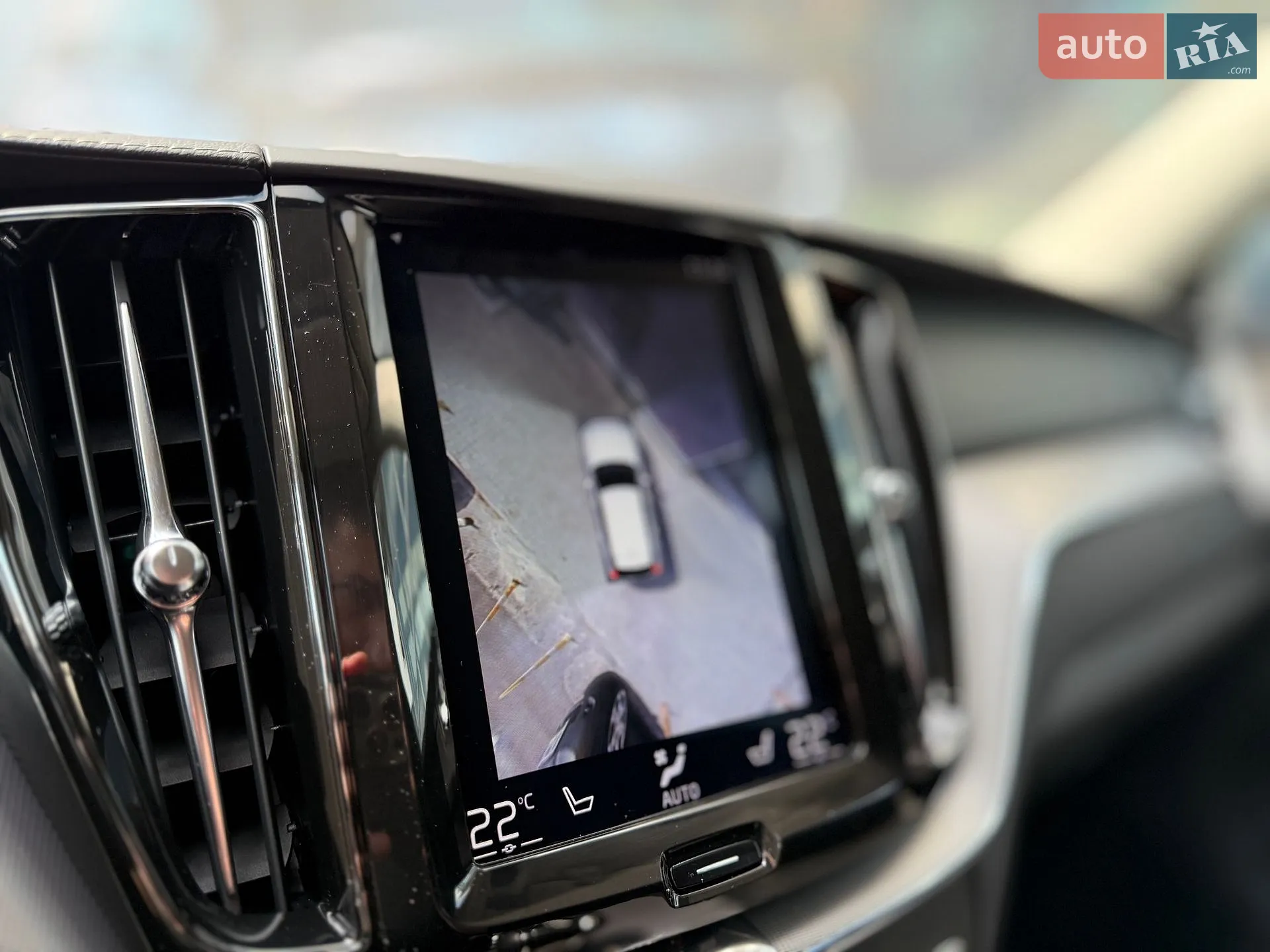 2019 Volvo XC60 - мініатюра 16