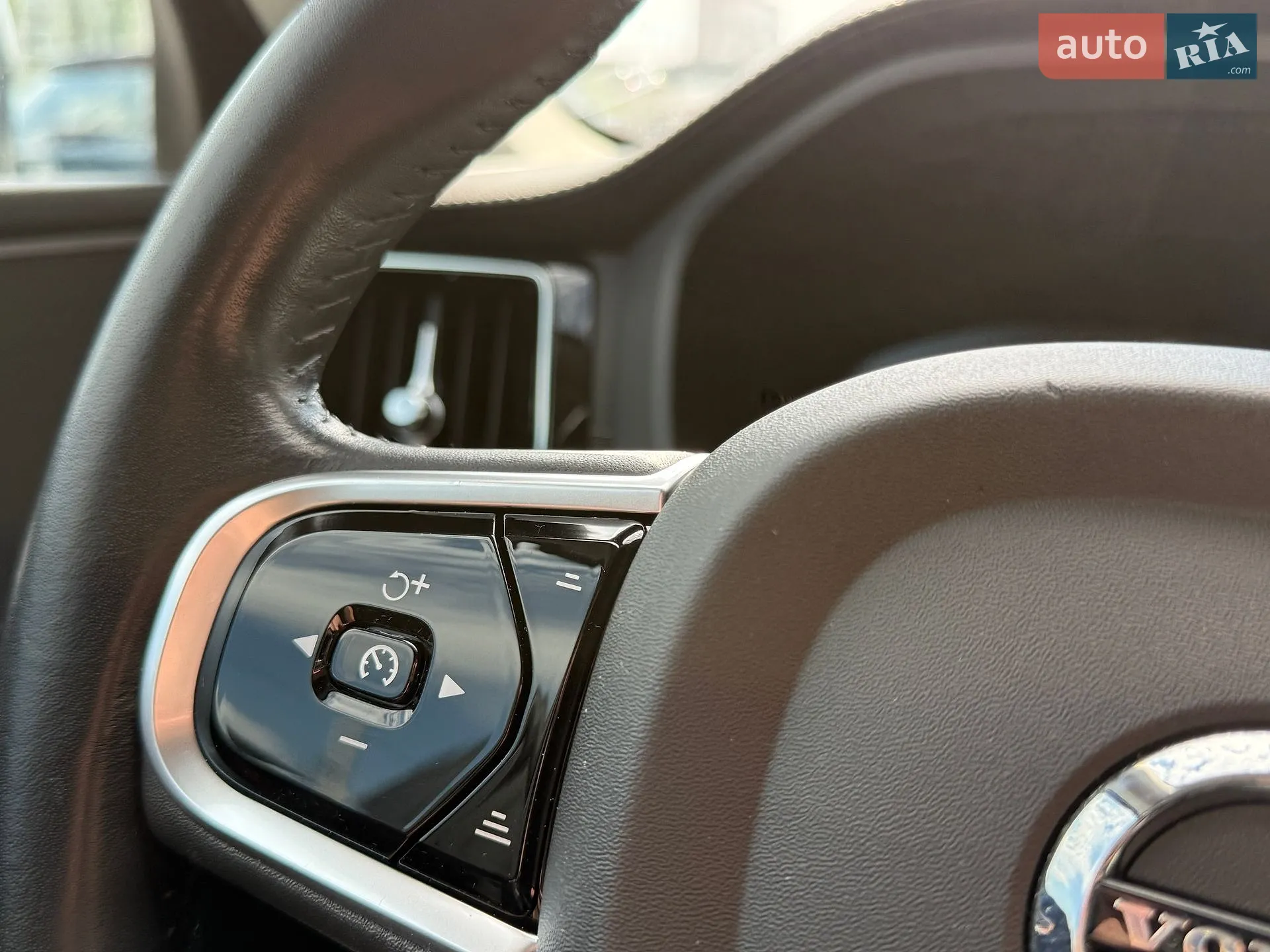 2019 Volvo XC60 - мініатюра 28