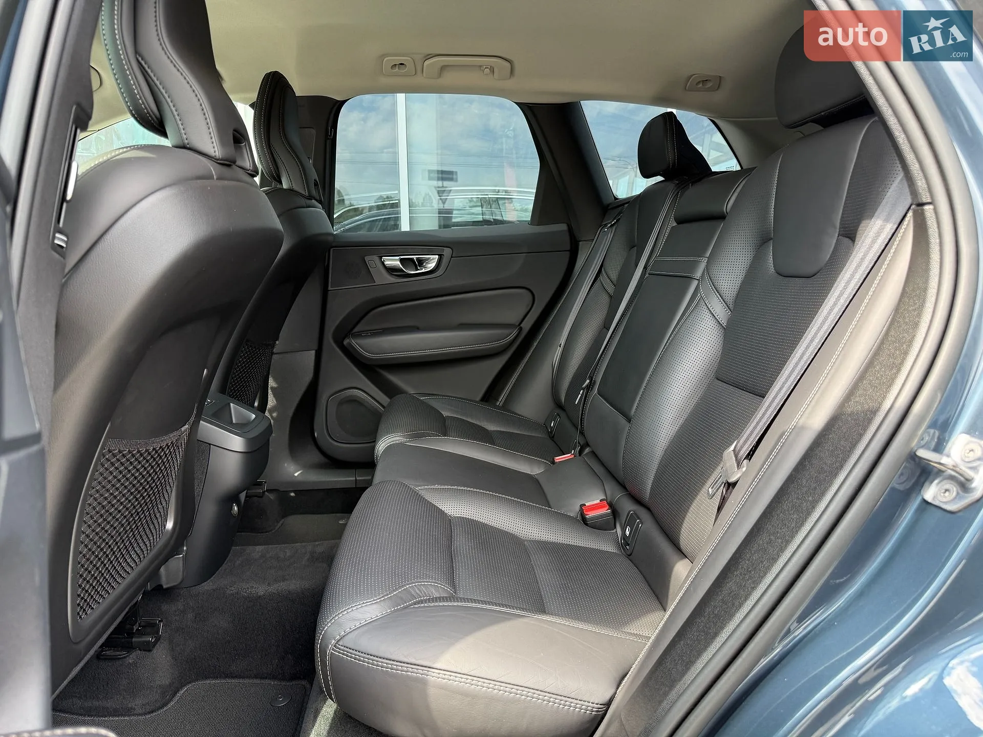 2019 Volvo XC60 - мініатюра 17