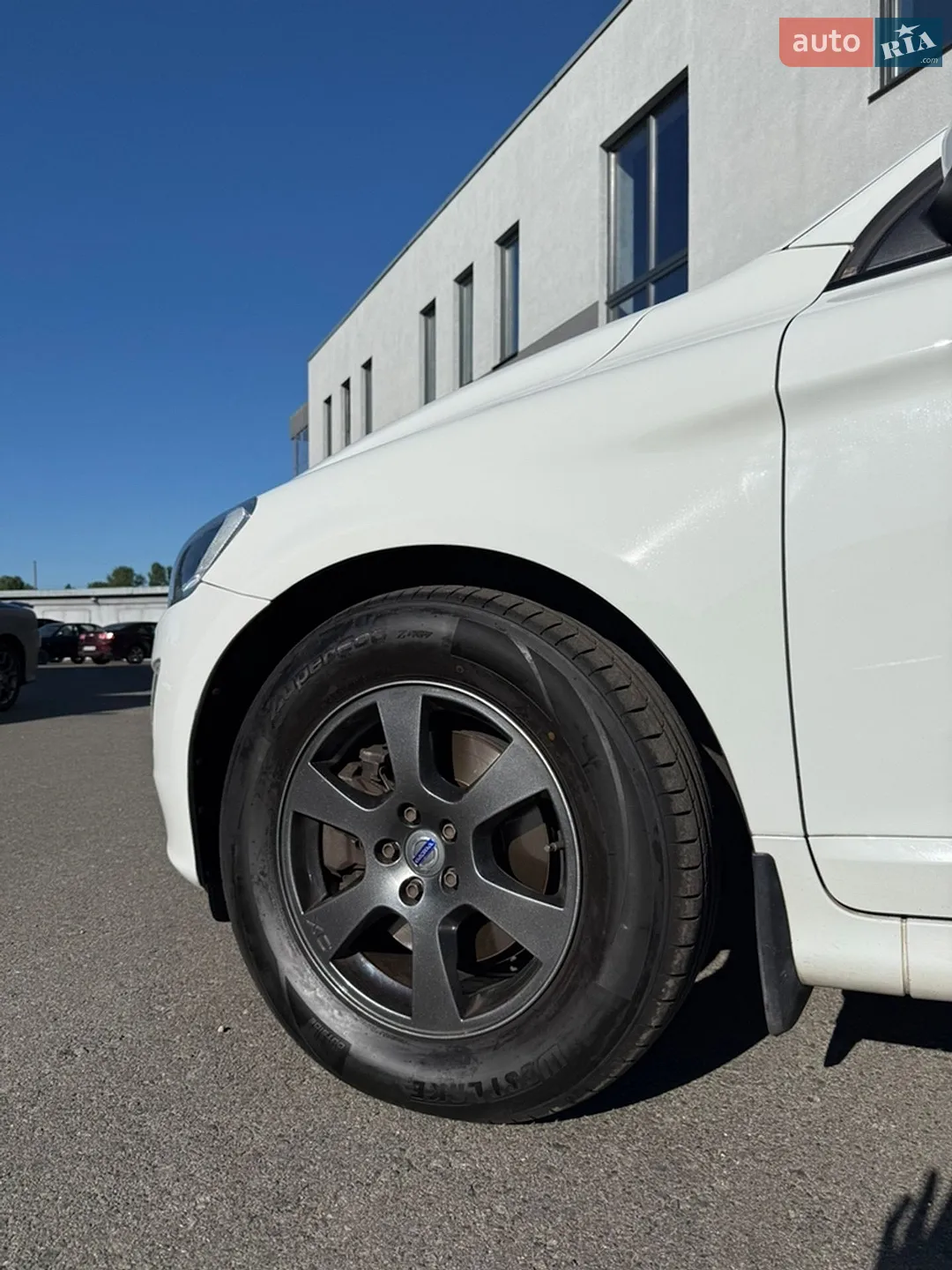 2016 Volvo XC60 - мініатюра 17