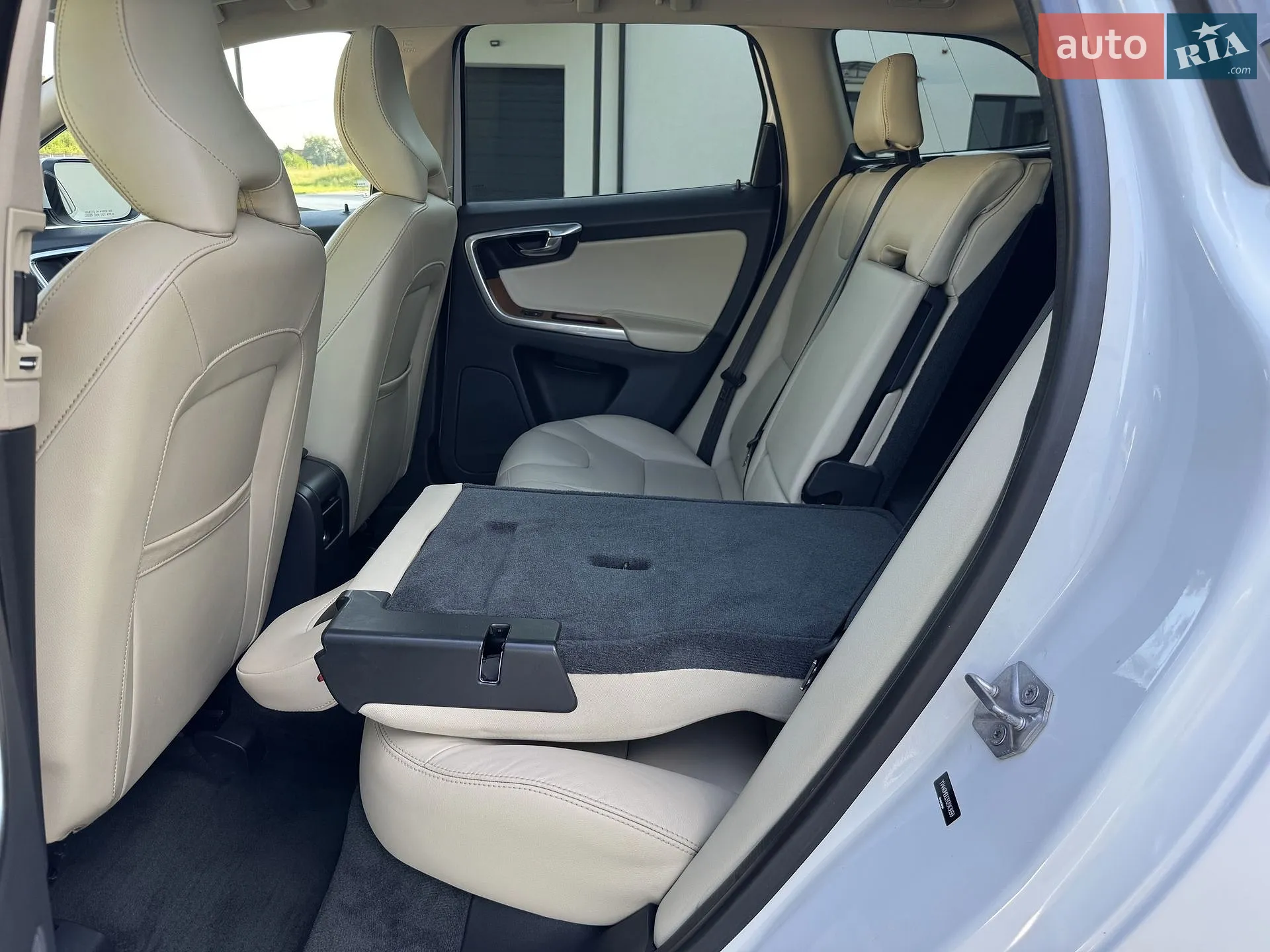 2017 Volvo XC60 - мініатюра 45