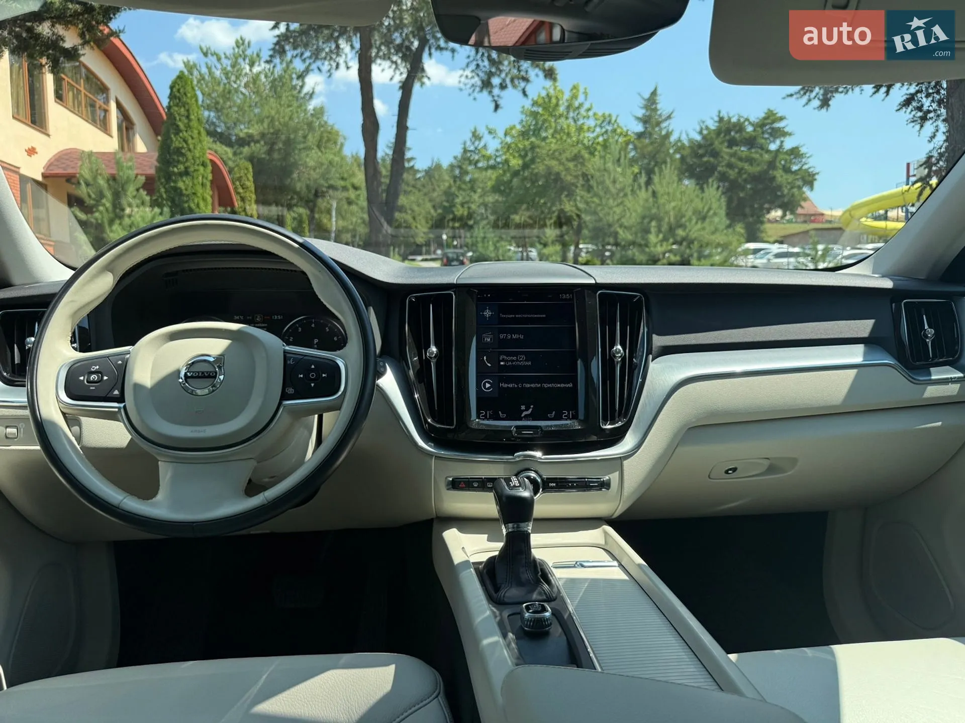 2017 Volvo XC60 - мініатюра 18