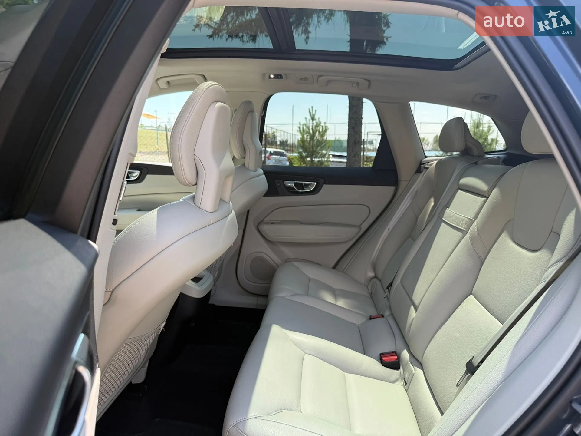 2017 Volvo XC60 - мініатюра 25