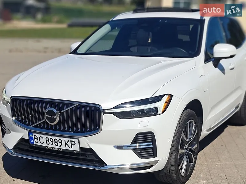 Volvo XC60 2022