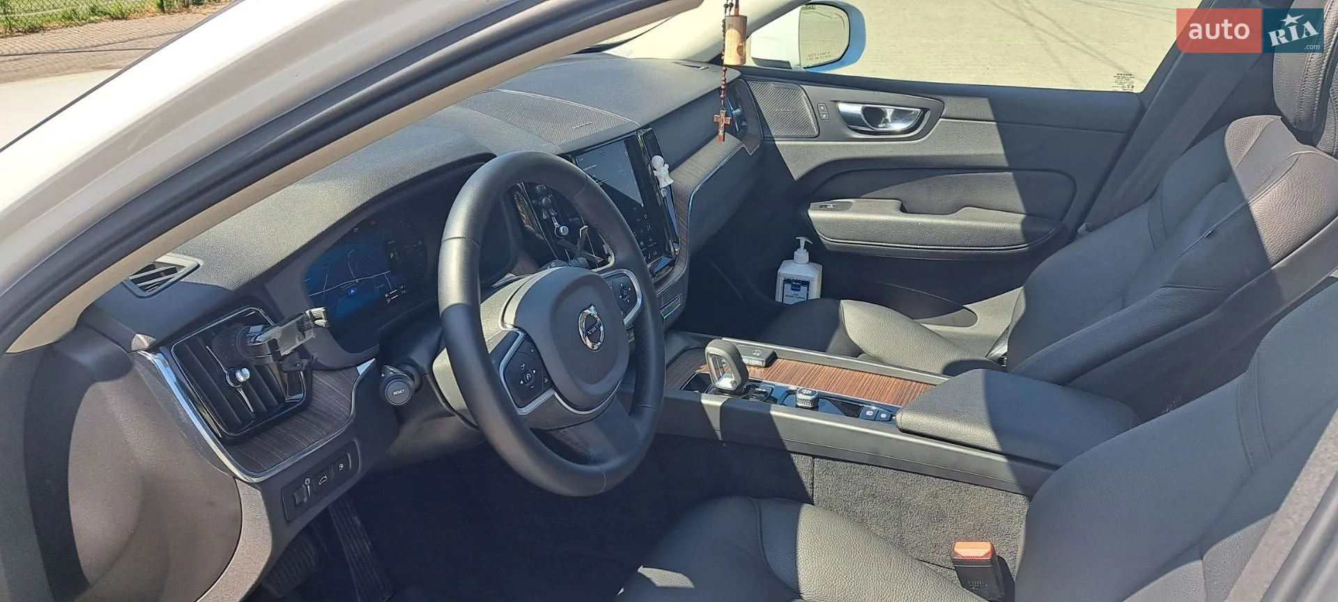 2022 Volvo XC60 - мініатюра 32