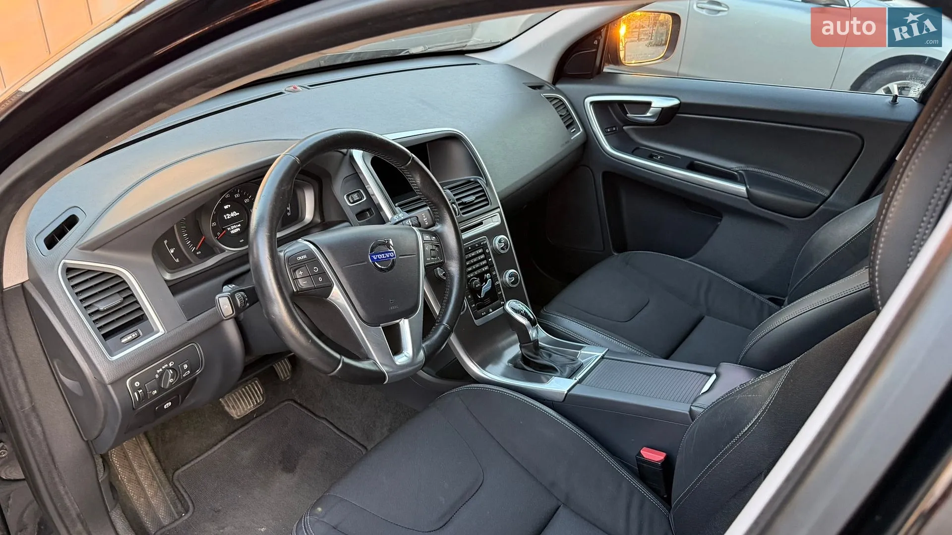 2016 Volvo XC60 - мініатюра 26