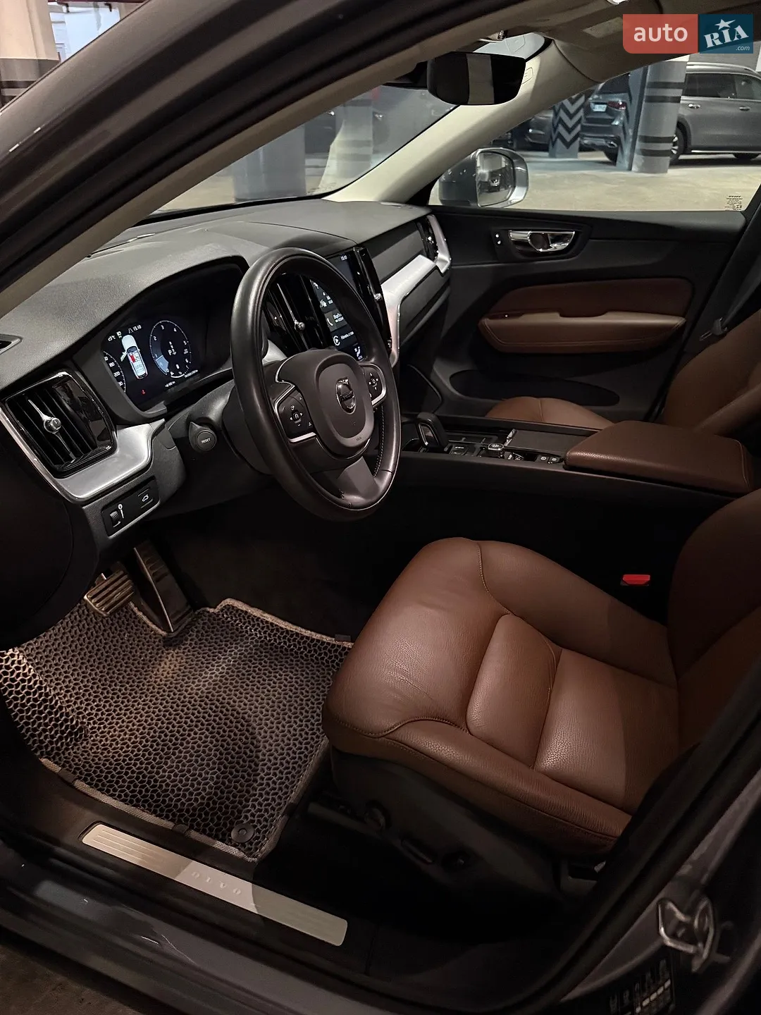 2019 Volvo XC60 - мініатюра 18