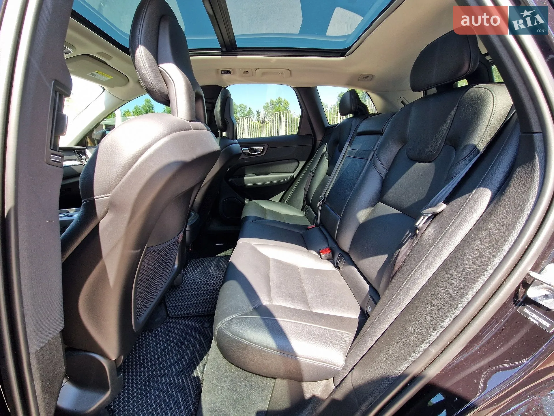 2017 Volvo XC60 - мініатюра 25