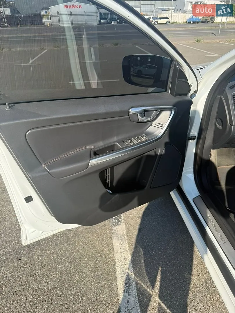 2016 Volvo XC60 - мініатюра 14