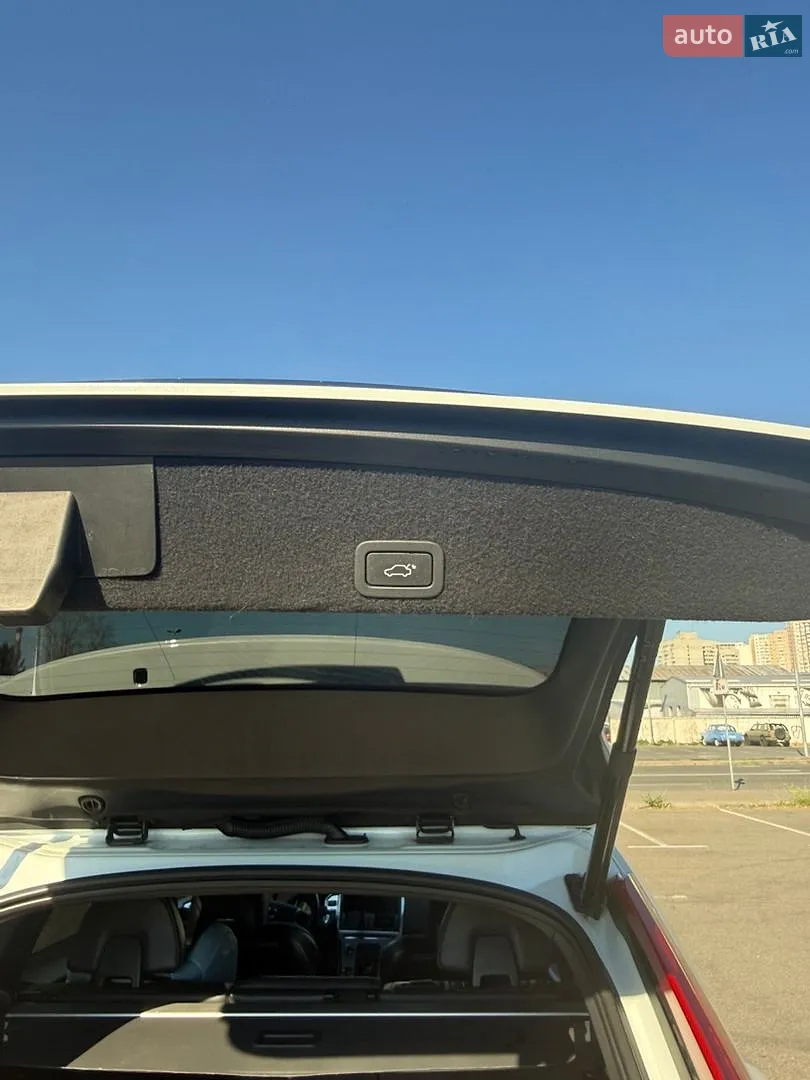 2016 Volvo XC60 - мініатюра 17