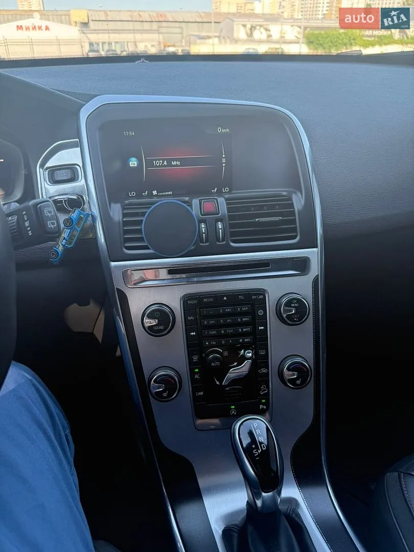 2016 Volvo XC60 - мініатюра 23