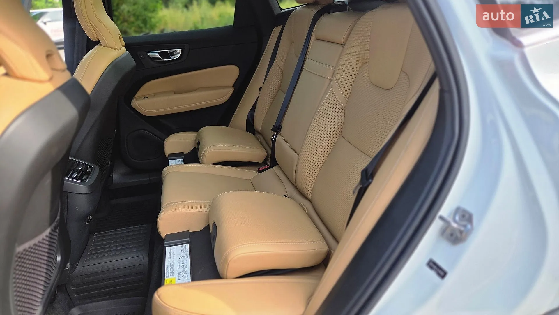 2018 Volvo XC60 - мініатюра 21