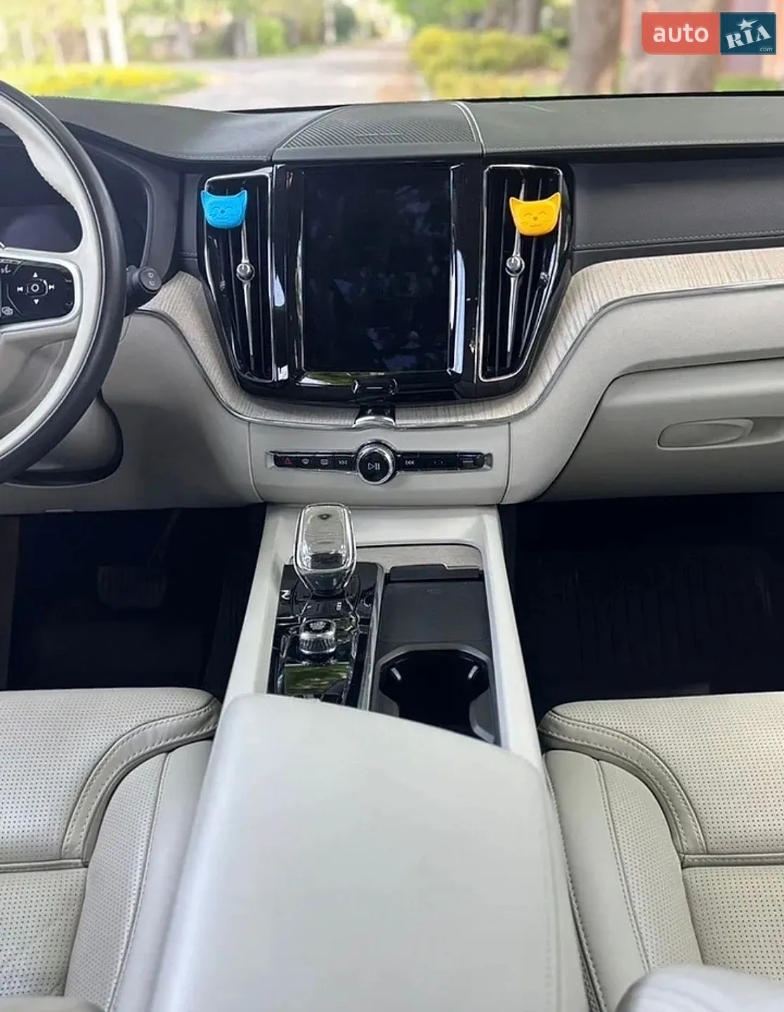 2021 Volvo XC60 - мініатюра 23