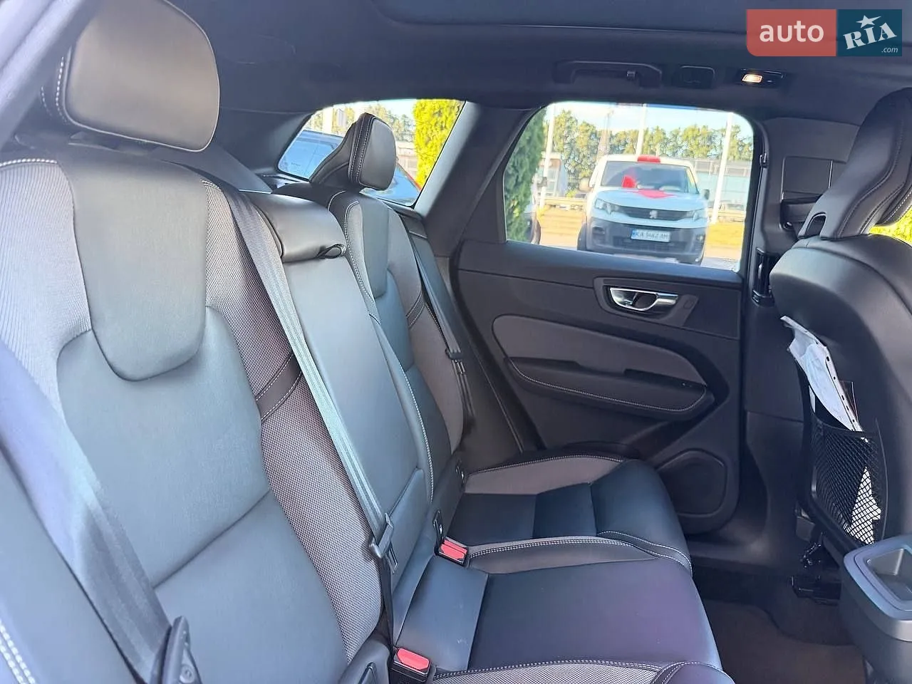 2024 Volvo XC60 - мініатюра 34