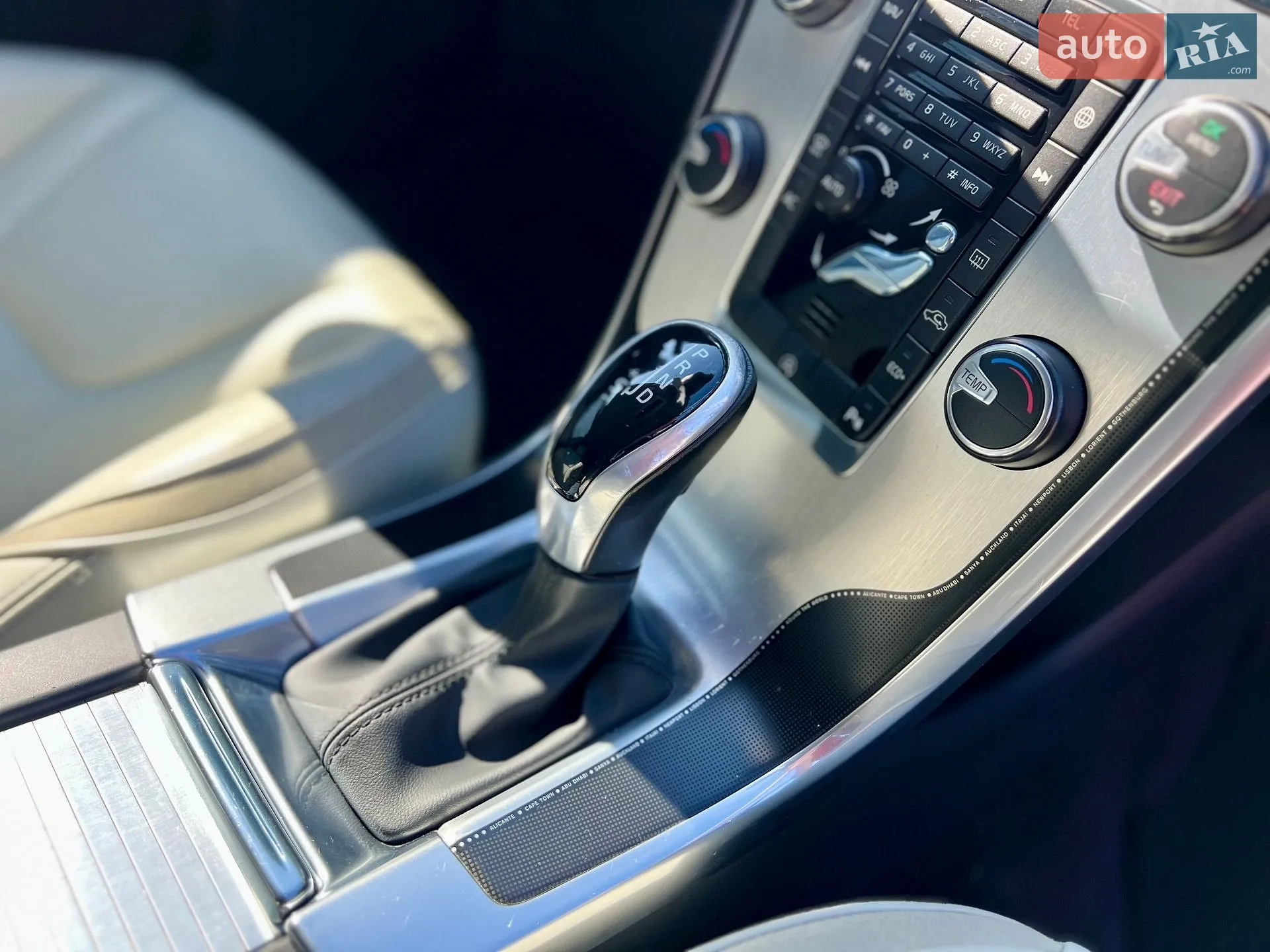 2015 Volvo XC60 - мініатюра 3