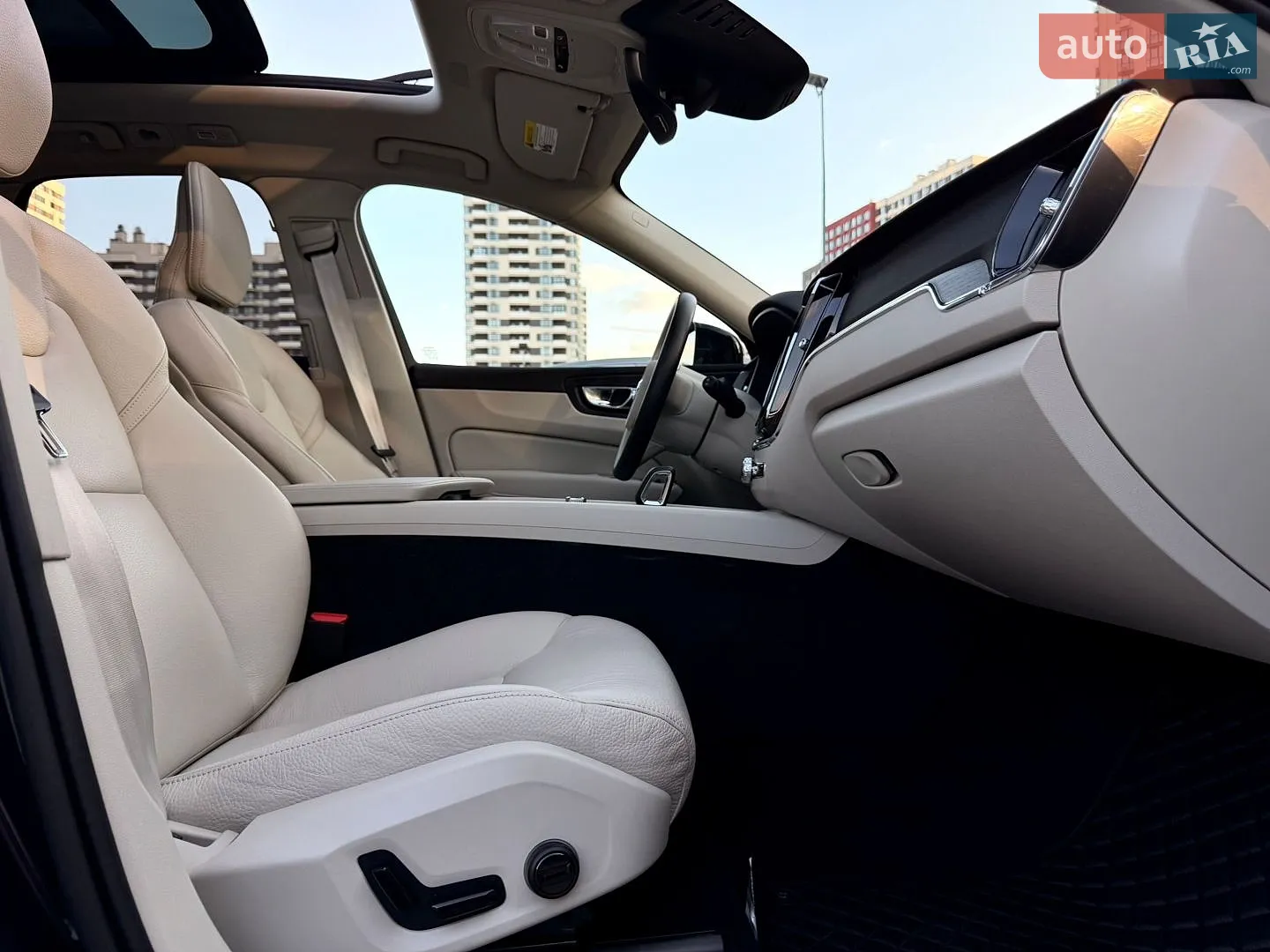 2024 Volvo XC60 - мініатюра 54