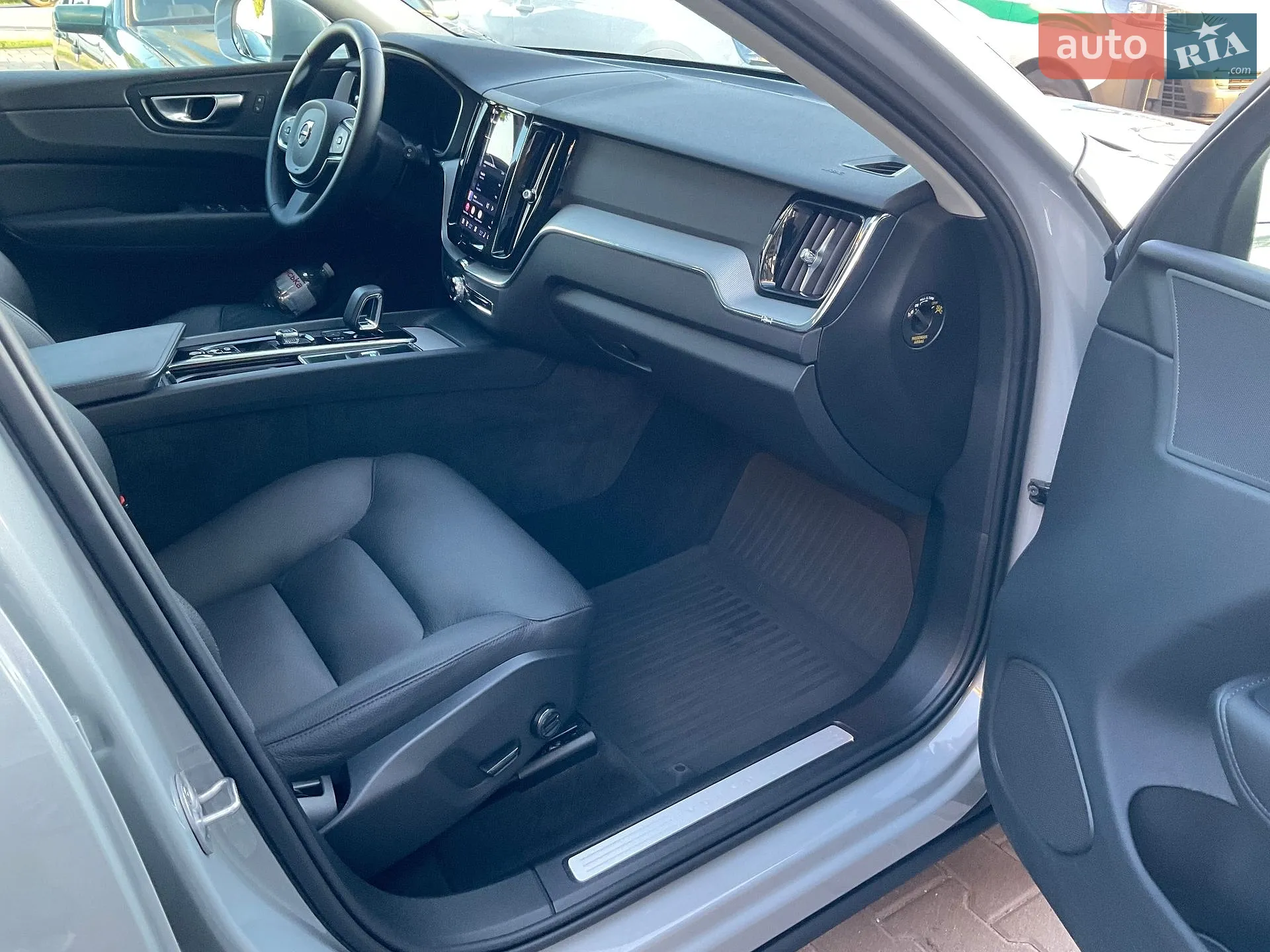 2023 Volvo XC60 - мініатюра 21