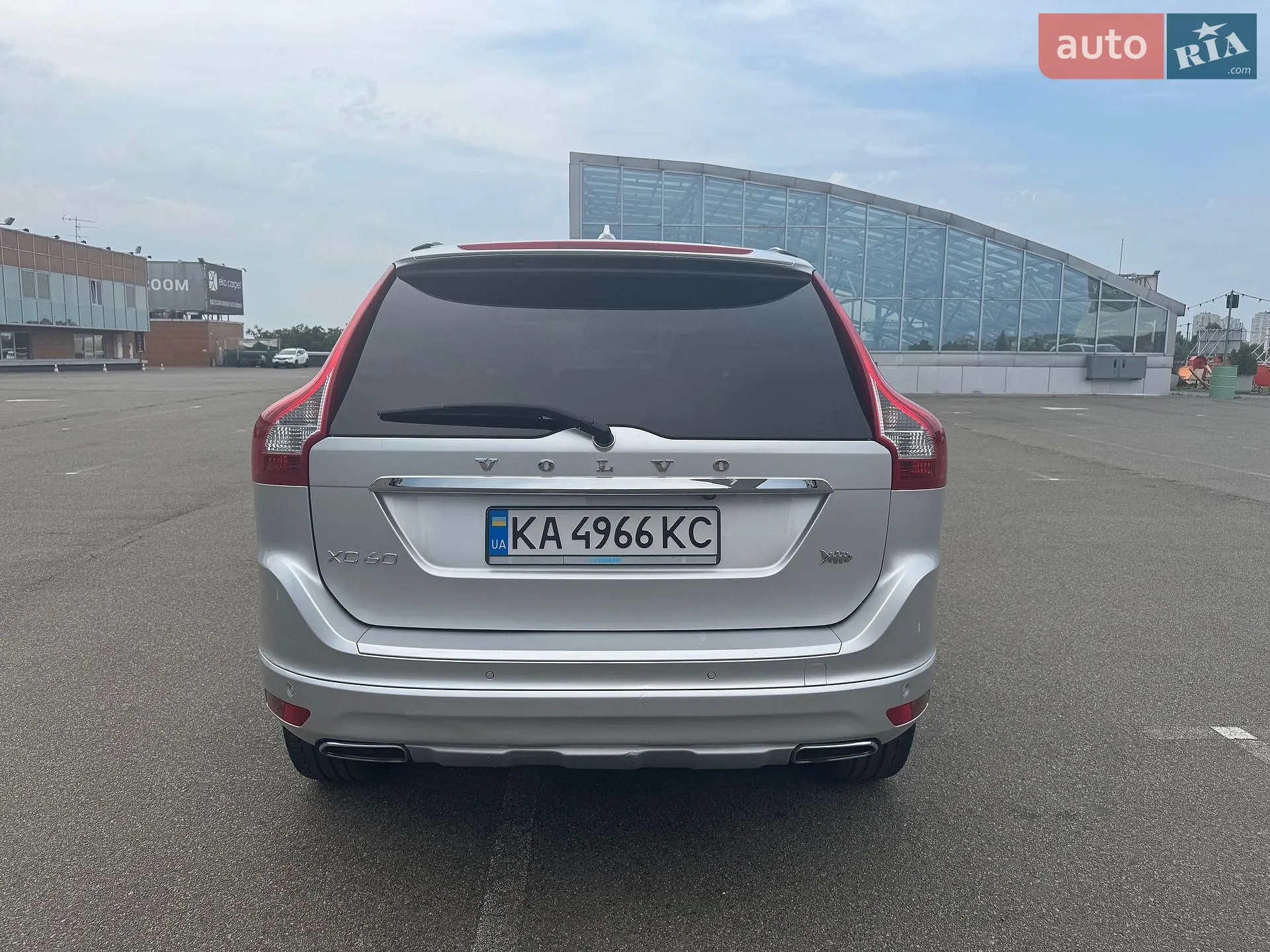 2017 Volvo XC60 - мініатюра 12
