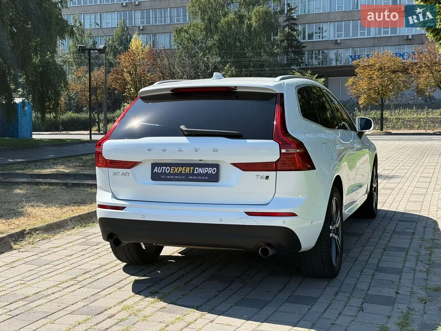2017 Volvo XC60 - мініатюра 8