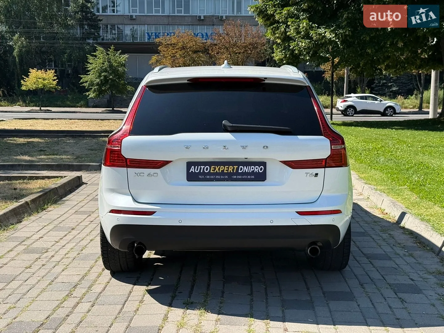 2017 Volvo XC60 - мініатюра 9