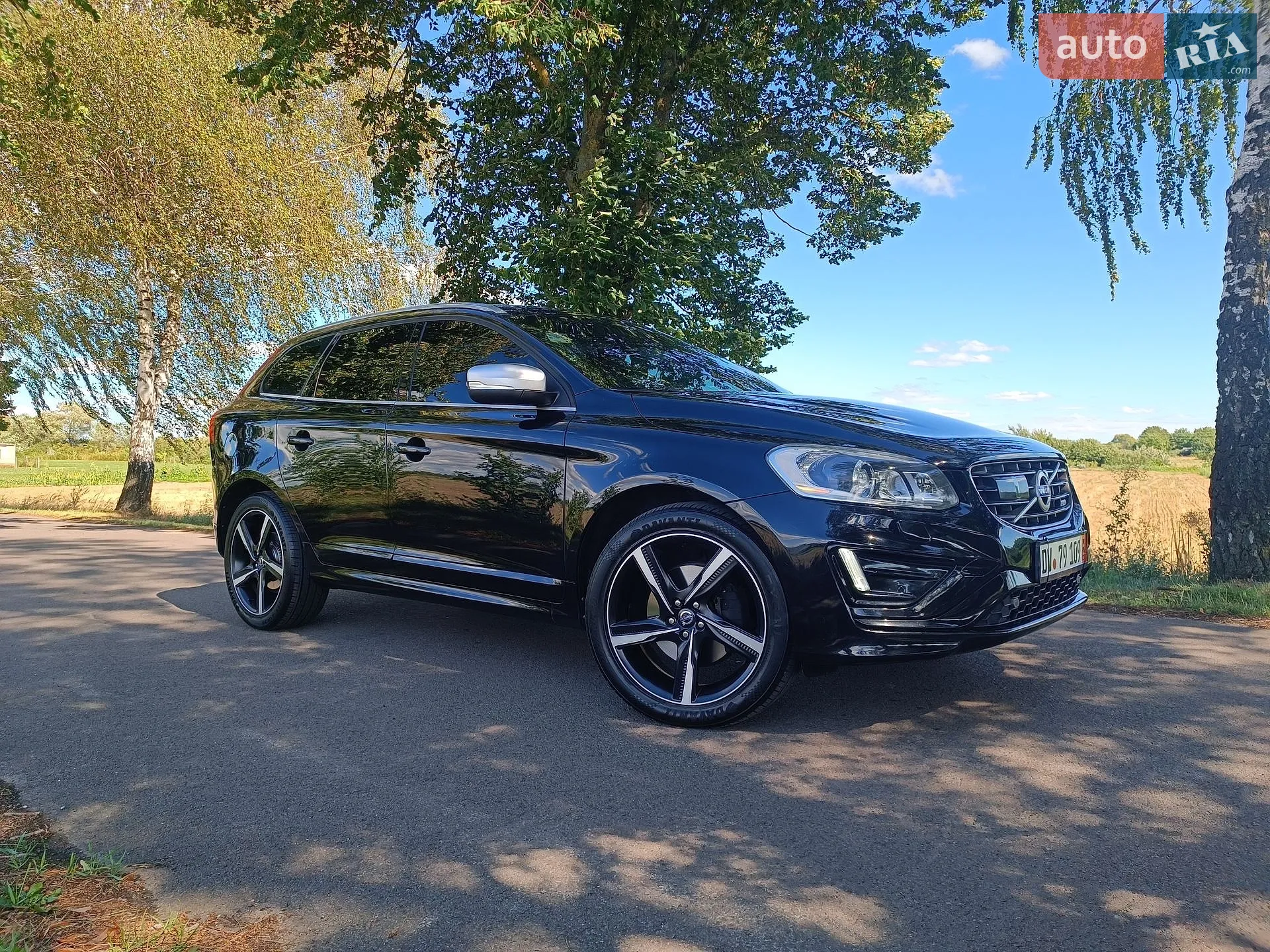 2015 Volvo XC60 - фото 1