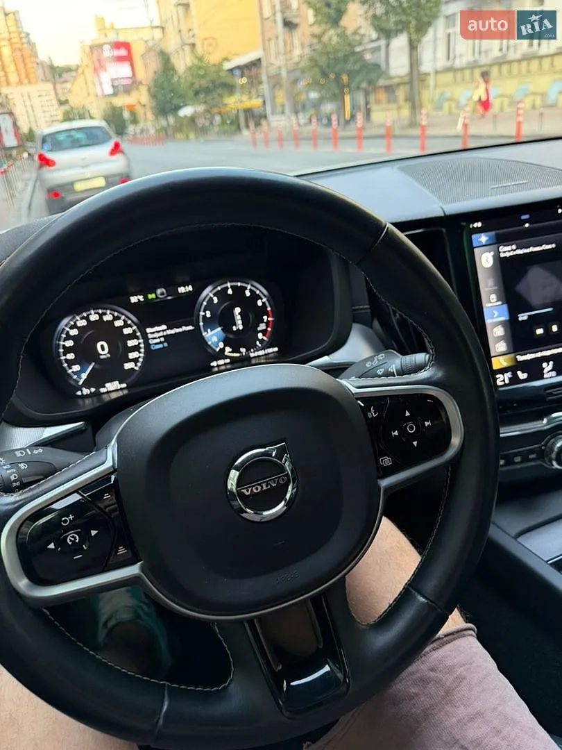 2020 Volvo XC60 - мініатюра 11