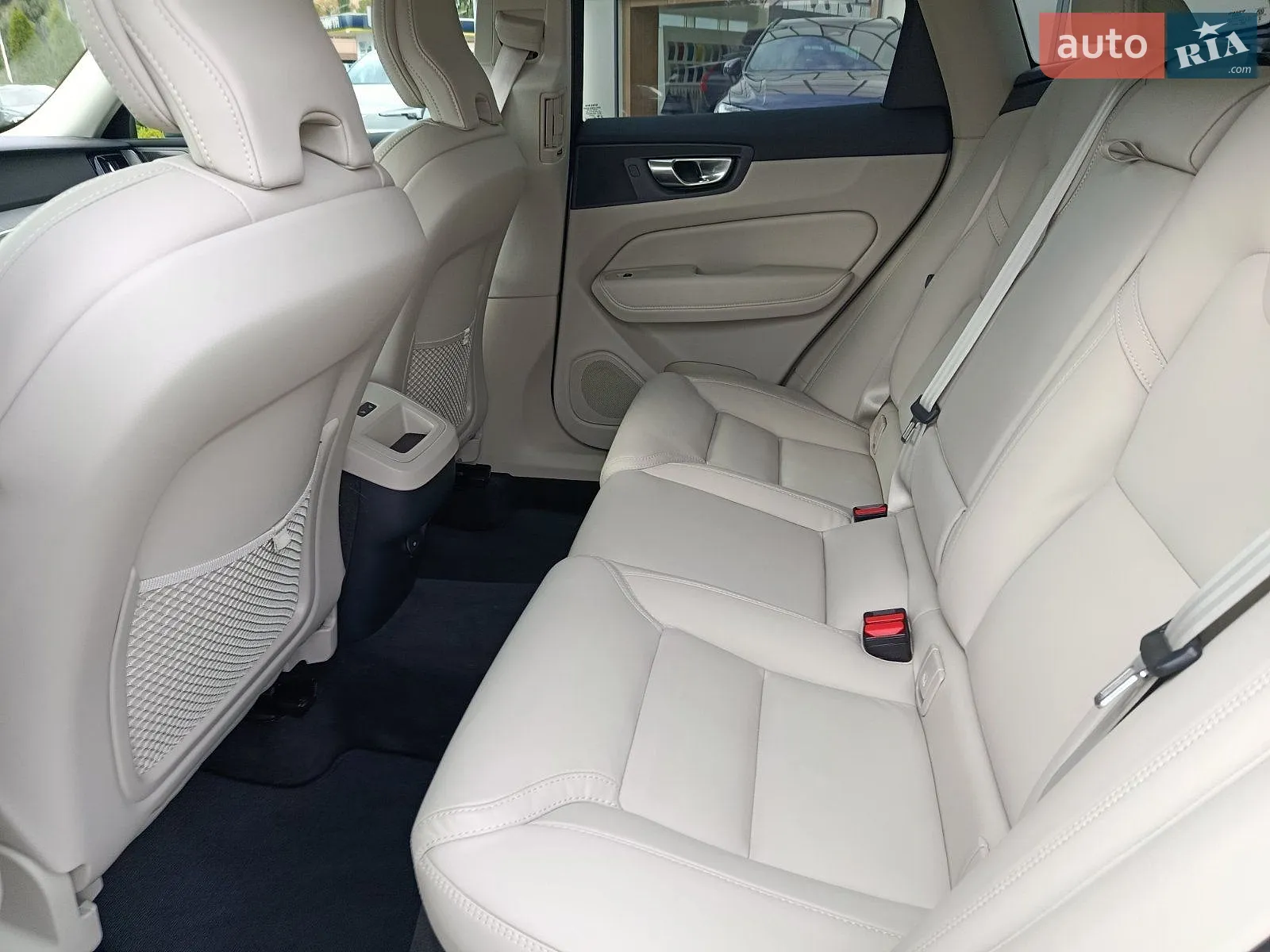 2023 Volvo XC60 - мініатюра 20