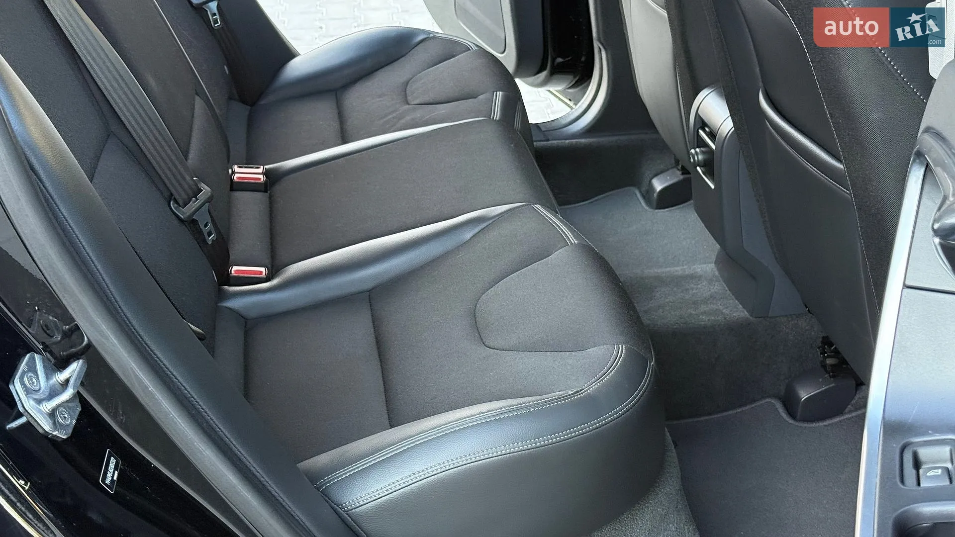 2016 Volvo XC60 - мініатюра 44