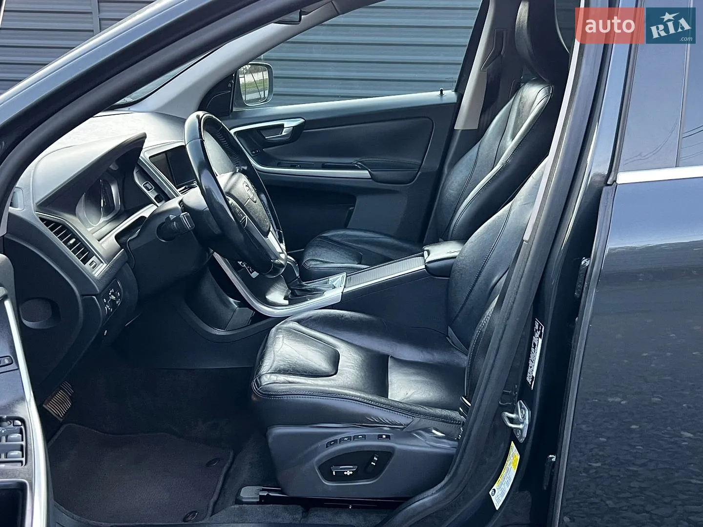 2015 Volvo XC60 - мініатюра 18