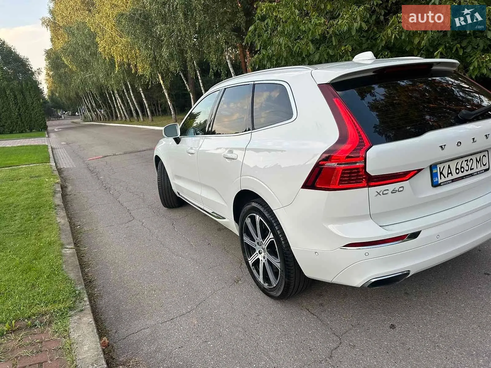 2020 Volvo XC60 - мініатюра 3