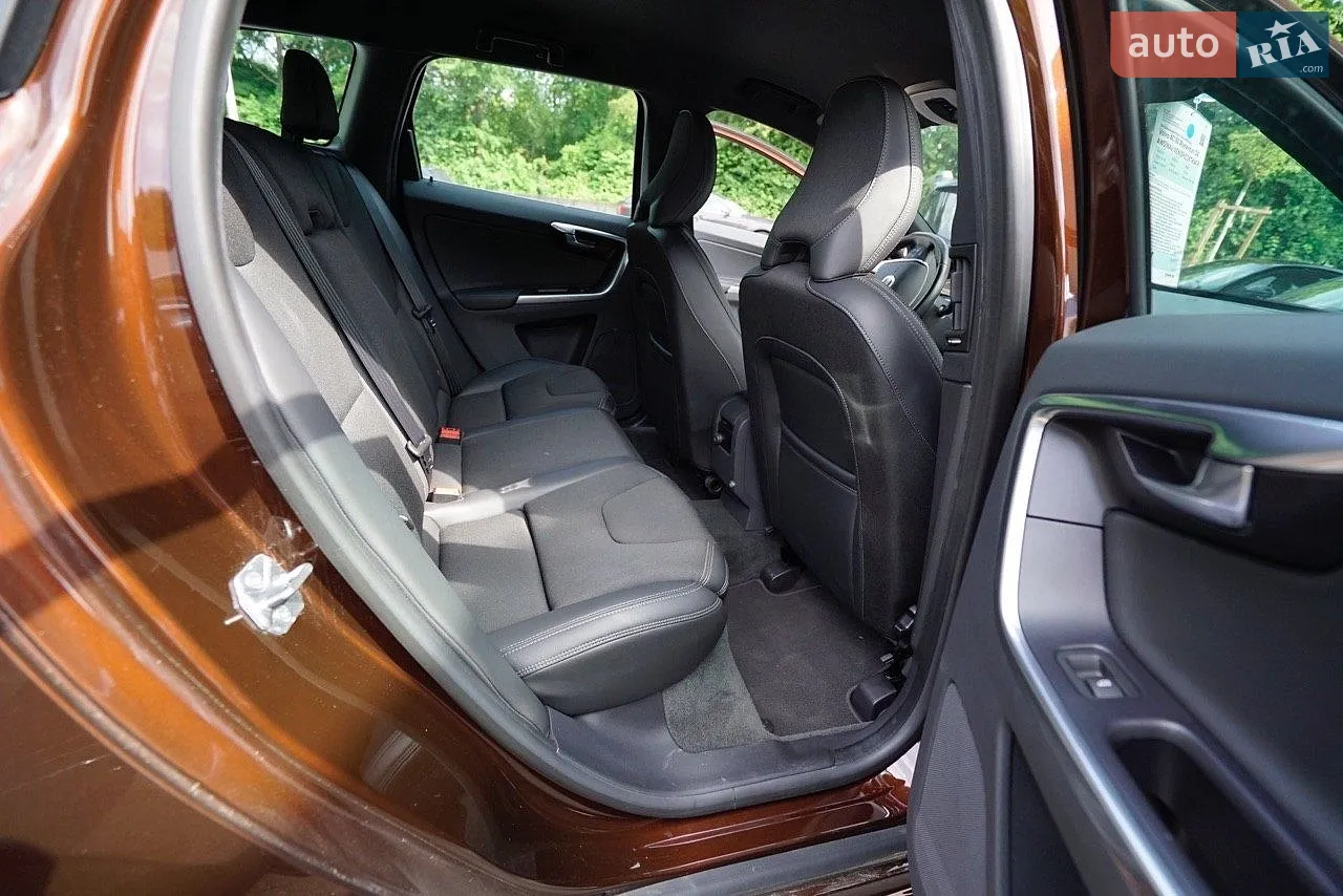 2015 Volvo XC60 - мініатюра 8