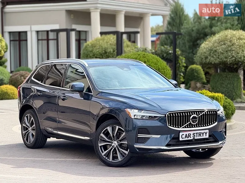 Volvo XC60 2022
