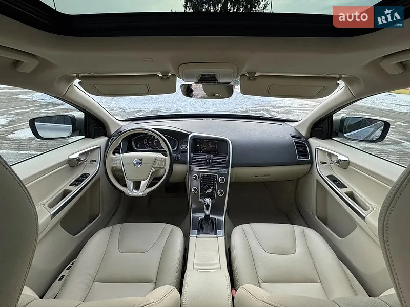 Volvo XC60 2015