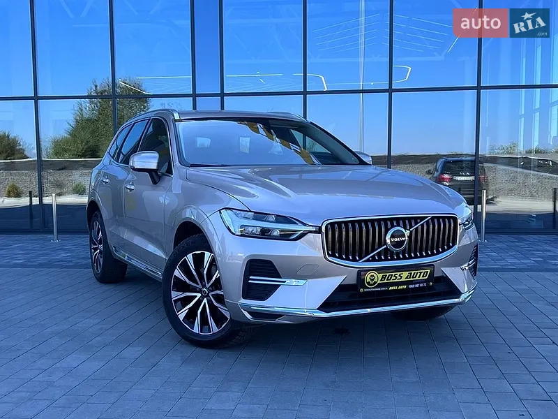 Volvo XC60 2022