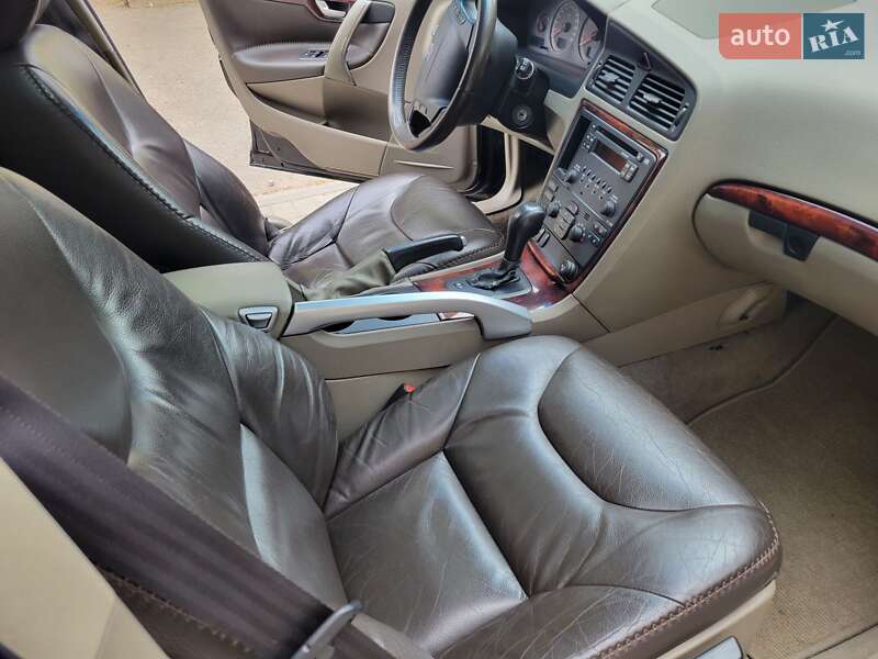 Универсал Volvo XC70 Cross Country 2006 в Днепре фото 17 Универсал Volvo XC70 Cross Country 2006 в Днепре