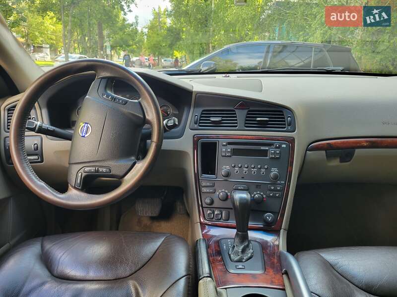 Универсал Volvo XC70 Cross Country 2006 в Днепре фото 26 Универсал Volvo XC70 Cross Country 2006 в Днепре