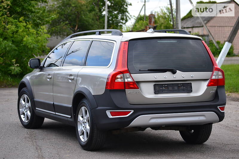 Позашляховик / Кросовер Volvo XC70 2008 в Луцьку