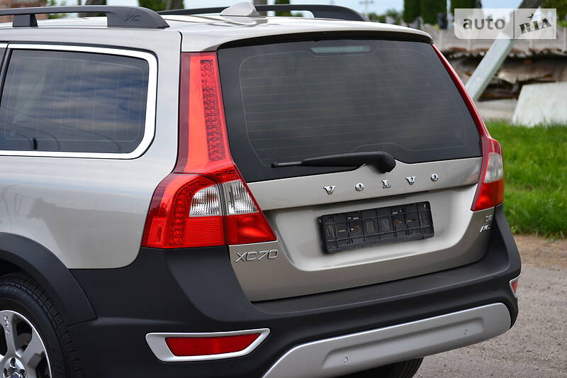 Позашляховик / Кросовер Volvo XC70 2008 в Луцьку