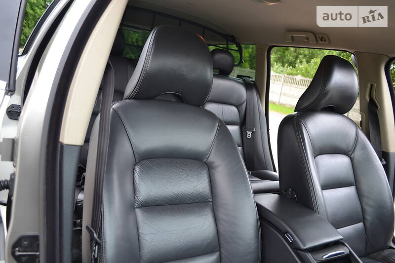 Позашляховик / Кросовер Volvo XC70 2008 в Луцьку