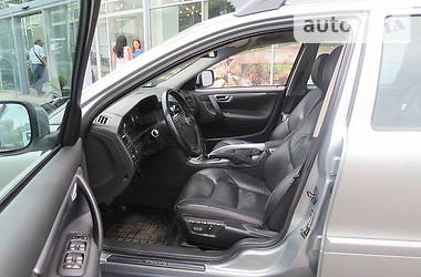 Универсал Volvo XC70 2006 в Киеве