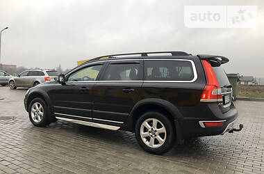 Внедорожник / Кроссовер Volvo XC70 2016 в Ровно