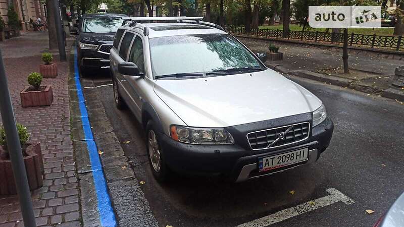 Універсал Volvo XC70 2006 в Ужгороді