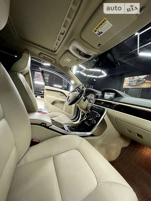 Универсал Volvo XC70 2014 в Хмельницком