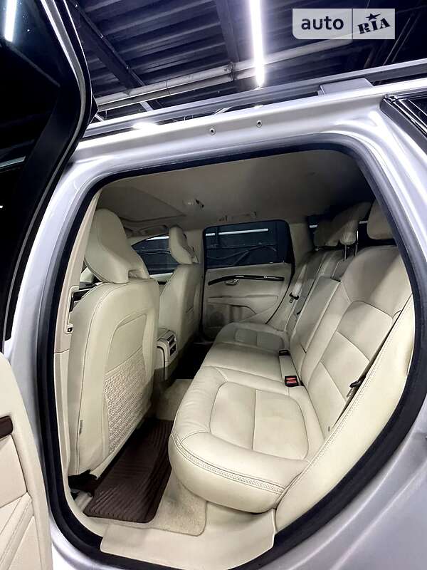 Универсал Volvo XC70 2014 в Хмельницком