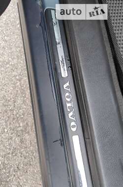 Универсал Volvo XC70 2004 в 