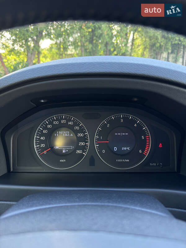 Универсал Volvo XC70 2008 в Луцке