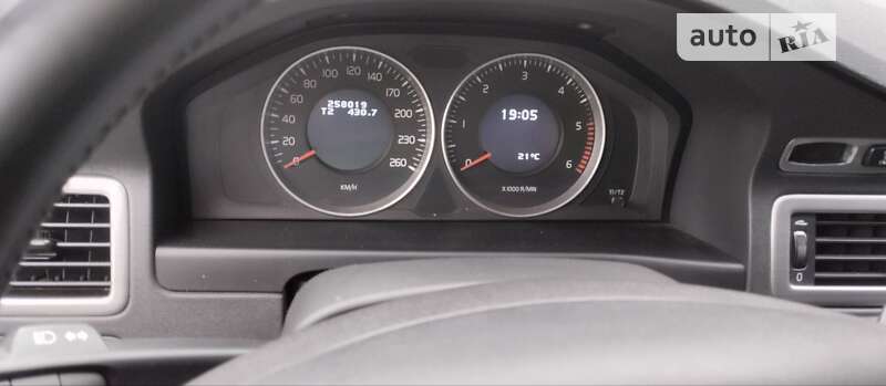 Универсал Volvo XC70 2011 в Львове