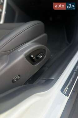 Универсал Volvo XC70 2014 в 