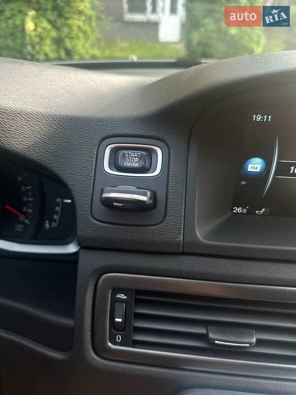 Універсал Volvo XC70 2014 в Рівному